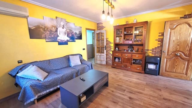 Chalet de 2 habitaciones en Los Balcones en venta con piscina - 450.000 € (Ref: 9648068)