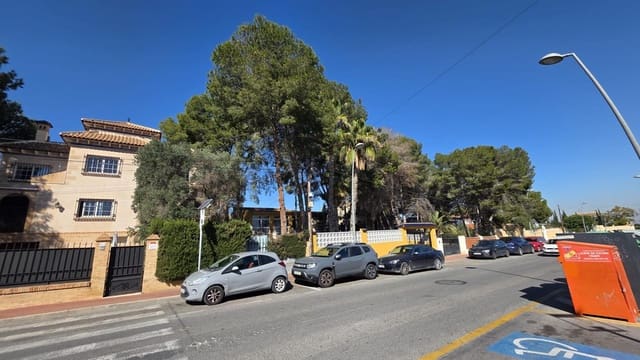 2 makuuhuone Huvila myytävänä paikassa Los Balcones mukana uima-altaan - 450 000 € (Ref: 9648068)