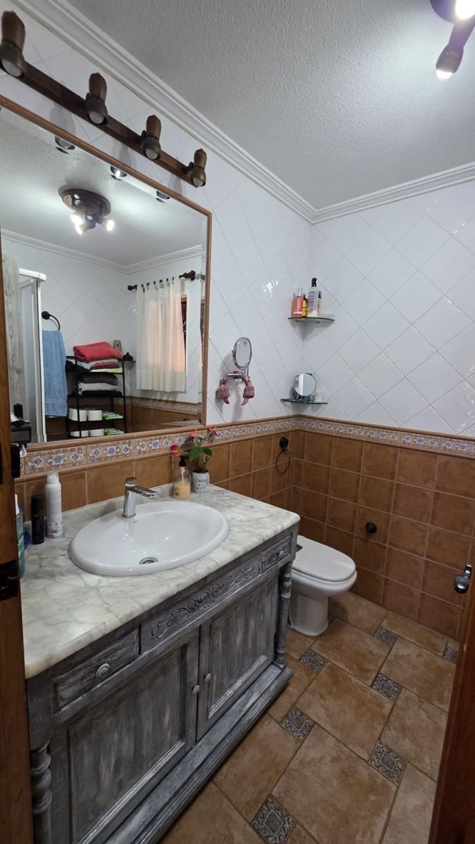 2 bedroom Villa for sale in Los Balcones with pool - € 450,000 (Ref: 9648068)