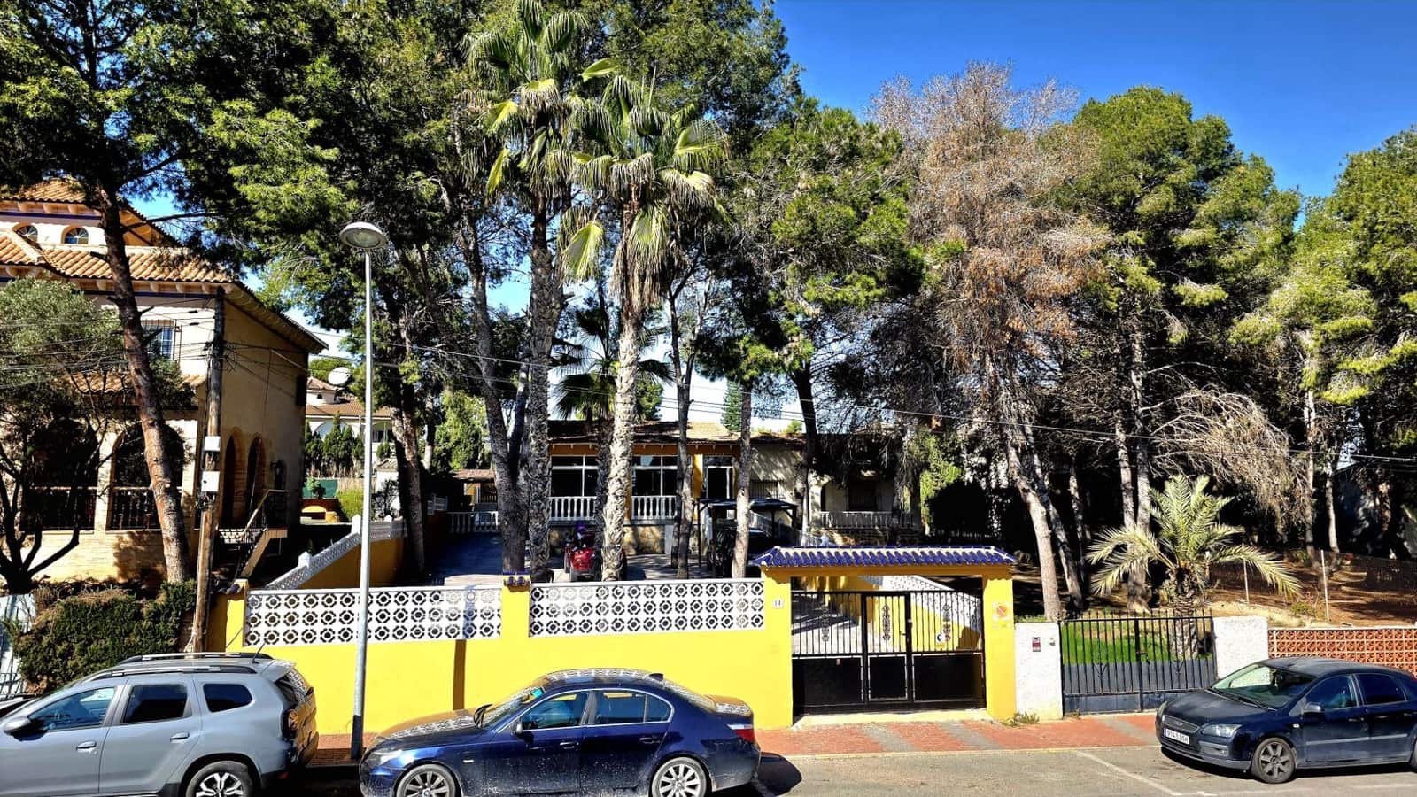 2 bedroom Villa for sale in Los Balcones with pool - € 450,000 (Ref: 9648068)