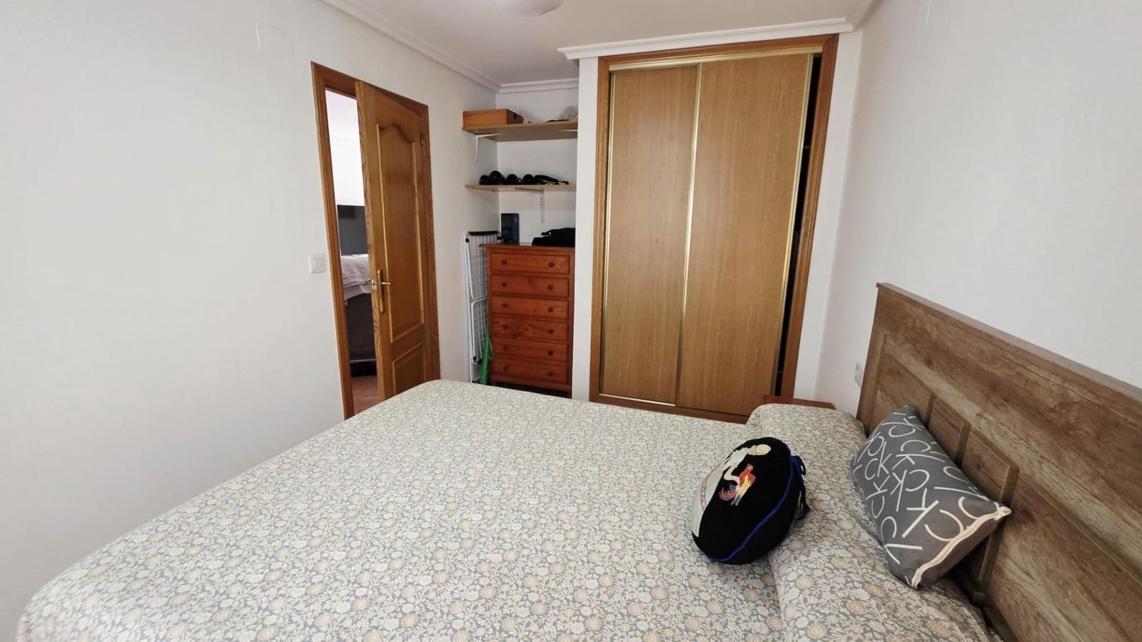 2 bedroom Flat for sale in Torrevieja with garage - € 139,999 (Ref: 9651891)