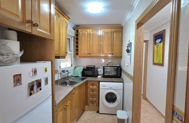 Piso de 2 habitaciones en Centro - Muelle Pesquero, Torrevieja en venta con garaje - 139.999 € (Ref: 9651891)