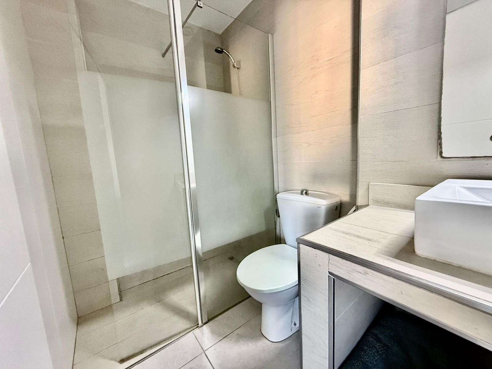 1 sypialnia Apartament na sprzedaż w Torrevieja z basenem - 95 000 € (Ref: 9670592)