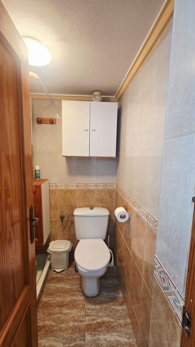 2 soverom Rekkehus til salgs i Torrevieja med svømmebasseng garasje - € 157 990 (Ref: 9677426)