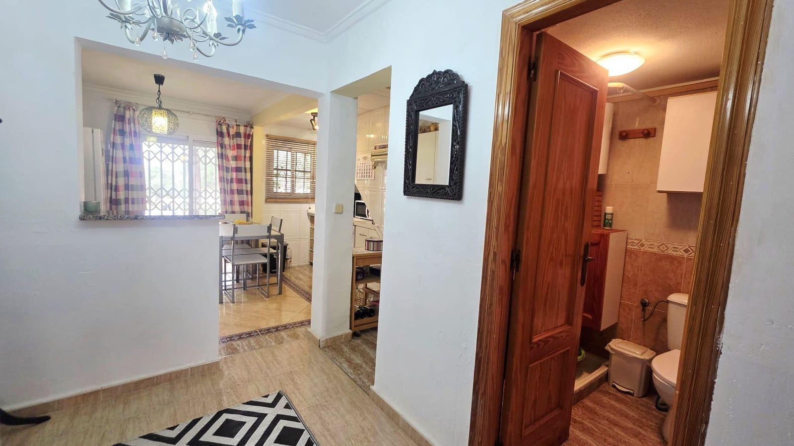 2 bedroom Terraced Villa for sale in Torrevieja with pool garage - € 157,990 (Ref: 9677426)