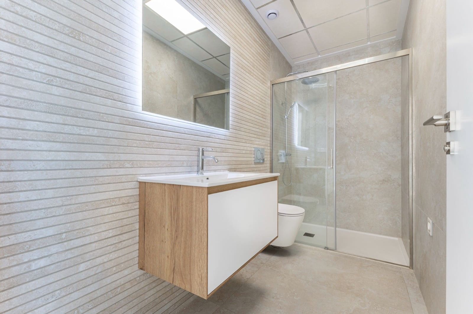 2 quarto Bungalow para venda em San Miguel de Salinas com piscina garagem - 415 000 € (Ref: 9677427)