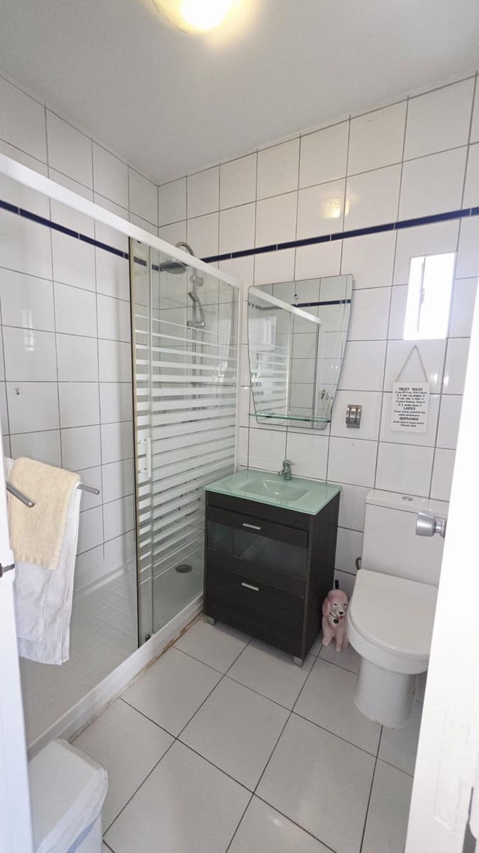 2 bedroom Terraced Villa for sale in Torrevieja with pool - € 139,772 (Ref: 9726608)