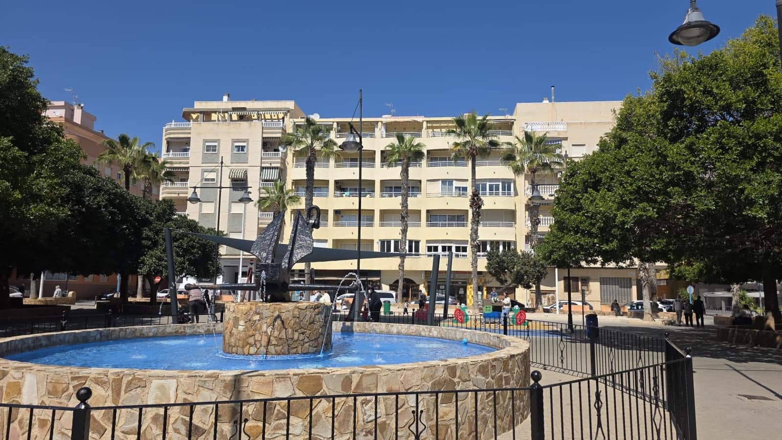 2 slaapkamer Appartement te koop in Torrevieja met garage - € 239.957 (Ref: 9726609)