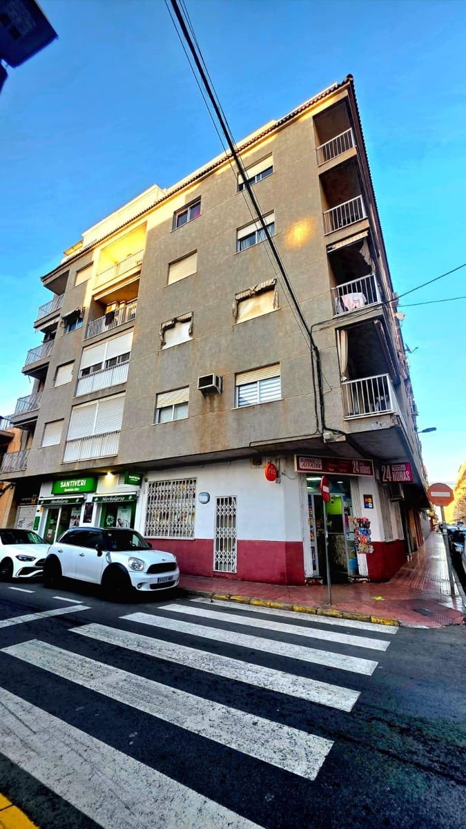 Studio til salg i Torrevieja - € 85.990 (Ref: 9738500)