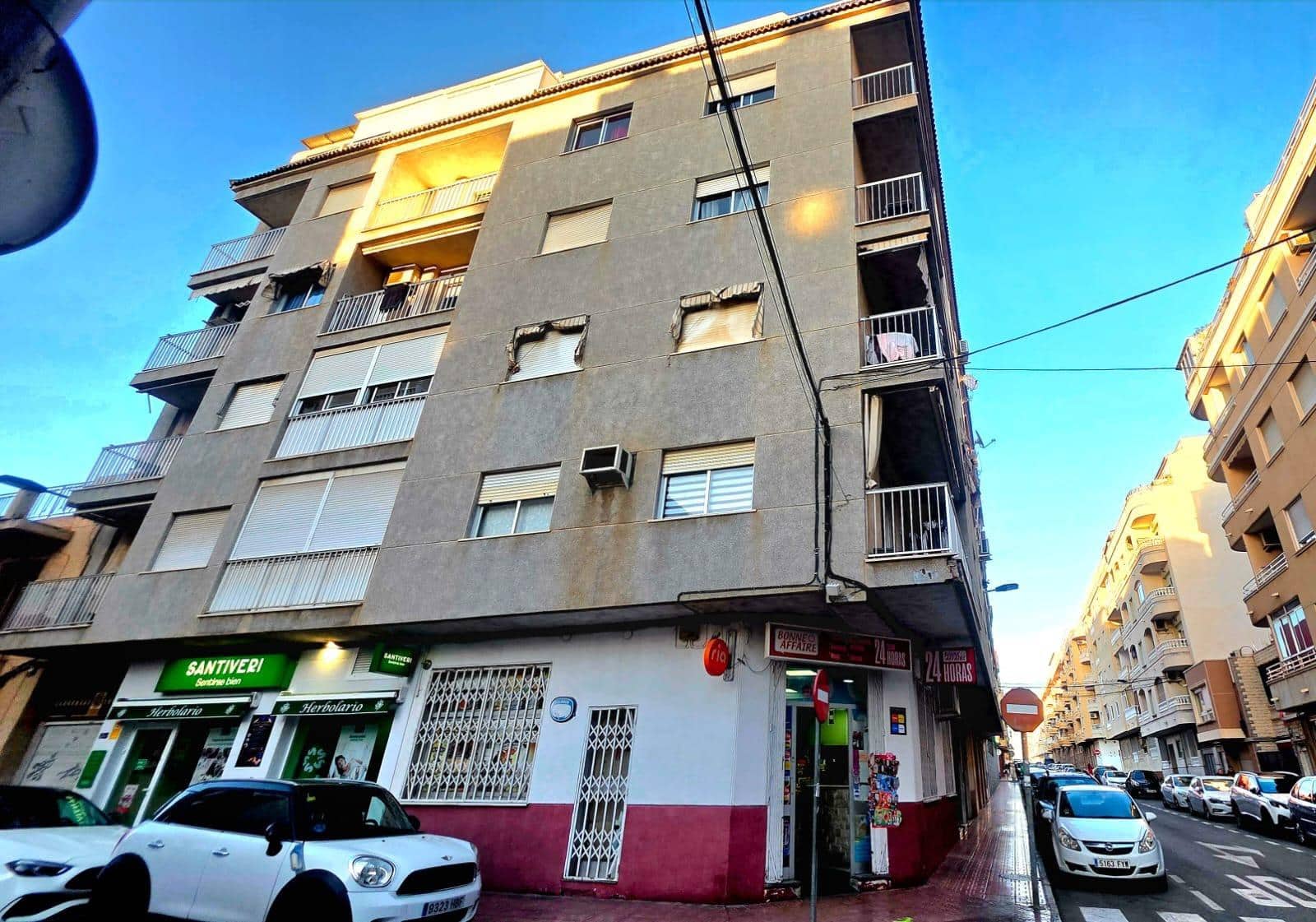 Studio til salg i Torrevieja - € 85.990 (Ref: 9738500)