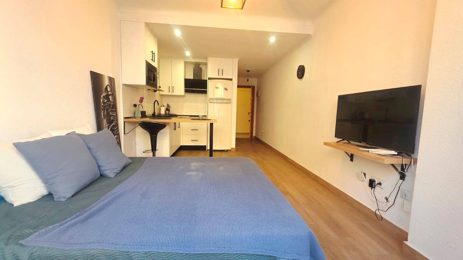 Apartament na sprzedaż w Torrevieja - 85 990 € (Ref: 9738501)