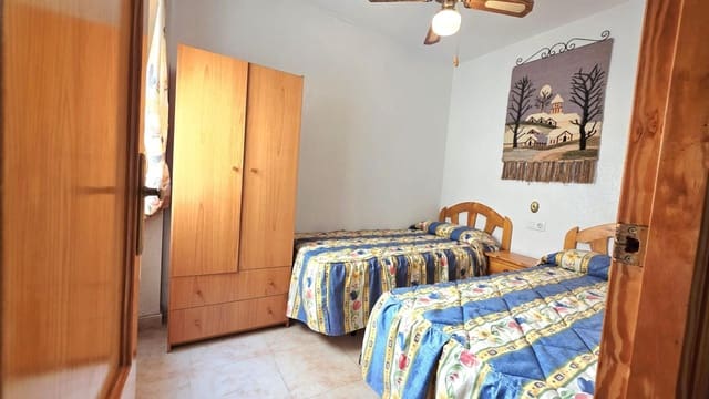 2 soveværelse Lejlighed til salg i Centro, Torrevieja med swimmingpool - € 129.990 (Ref: 9755612)