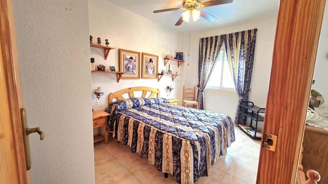 2 soveværelse Lejlighed til salg i Centro, Torrevieja med swimmingpool - € 129.990 (Ref: 9755612)