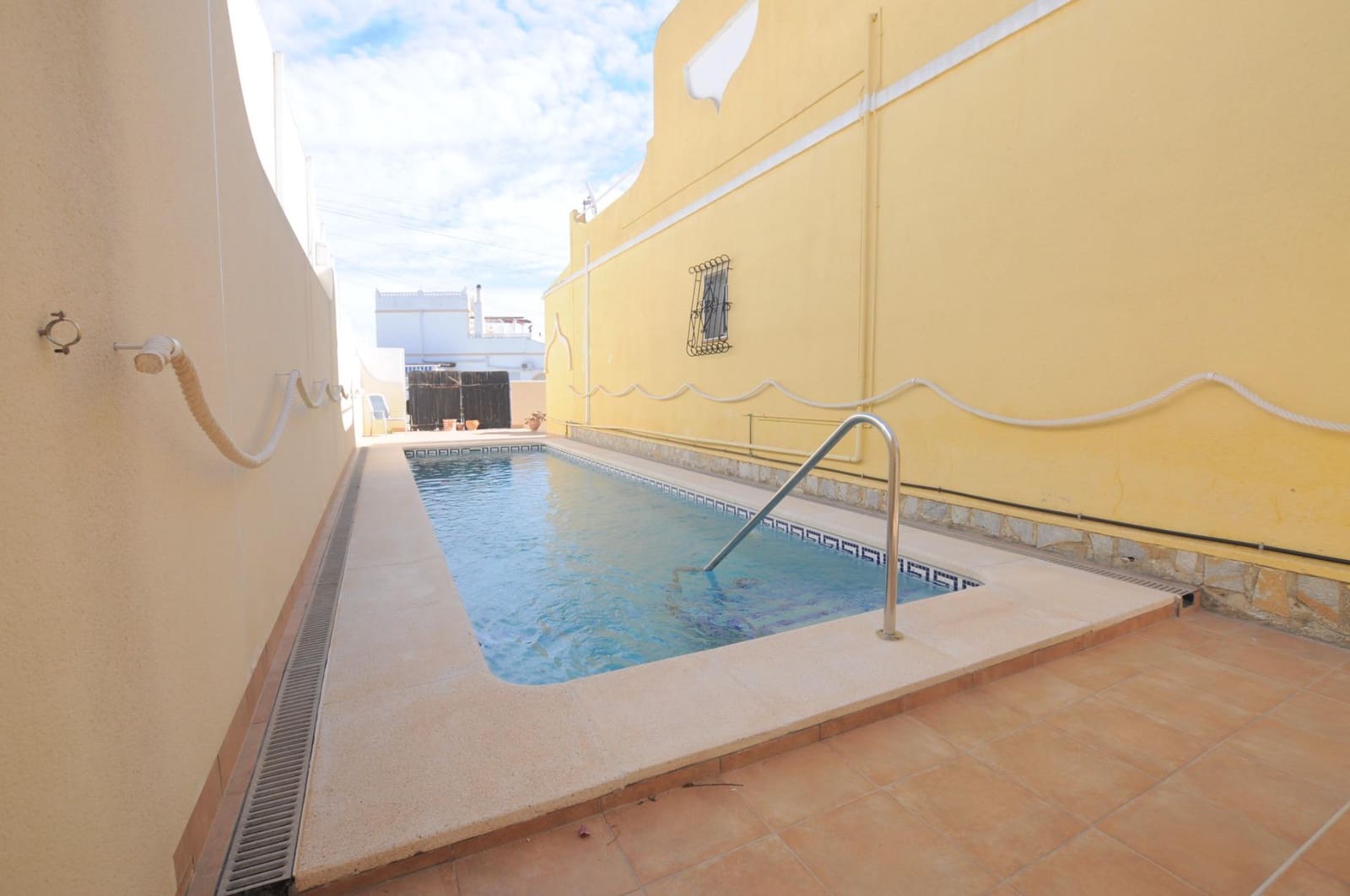 3 chambre Villa/Maison à vendre à San Miguel de Salinas avec piscine - 199 000 € (Ref: 9761943)