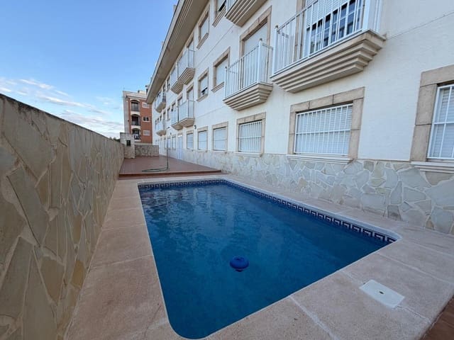 2 soverom Leilighet til salgs i Formentera del Segura med svømmebasseng garasje - € 125 000 (Ref: 9780824)