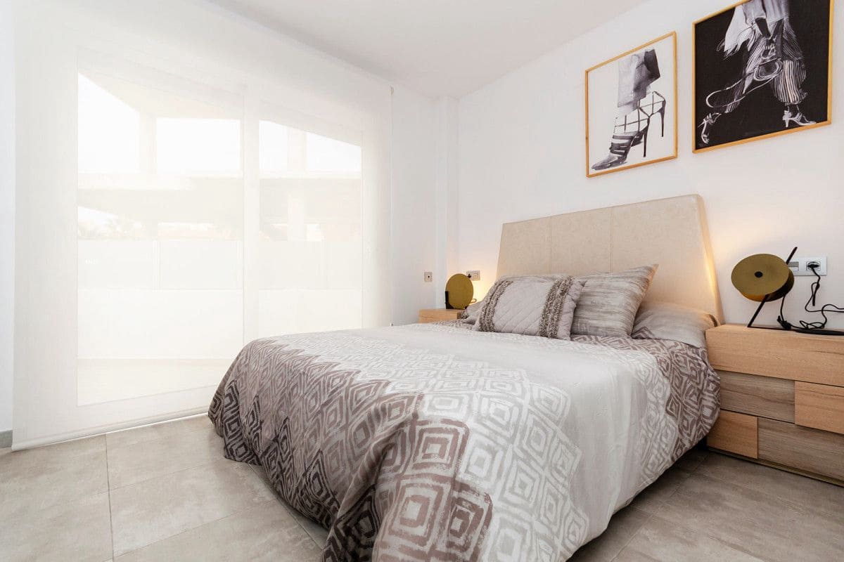 3 Zimmer Villa zu verkaufen in El Limonar mit Pool - 424.000 € (Ref: 9780825)