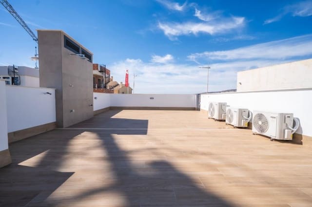 3 slaapkamer Rijtjeshuis te koop in Algorfa met zwembad - € 473.000 (Ref: 9780936)