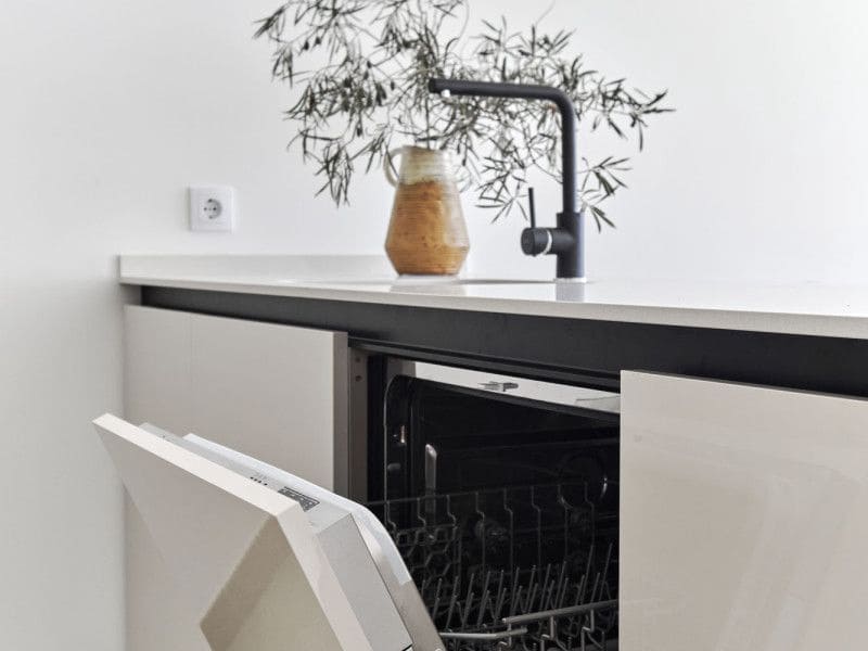 2 Zimmer Bungalow zu verkaufen in La Veleta mit Pool - 380.000 € (Ref: 9780963)