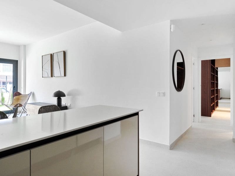 2 Zimmer Bungalow zu verkaufen in La Veleta mit Pool - 380.000 € (Ref: 9780963)