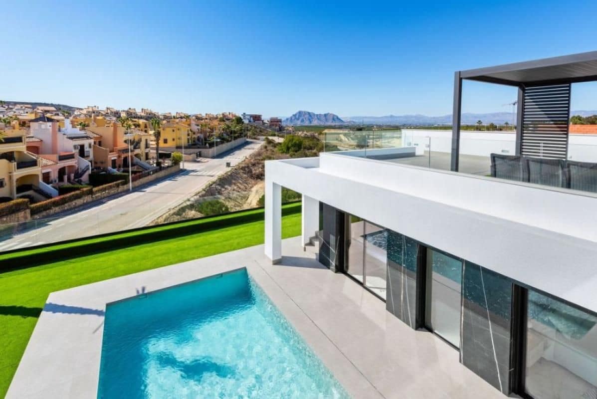 2 sovrum Villa till salu i Algorfa med pool - 670 000 € (Ref: 9780984)