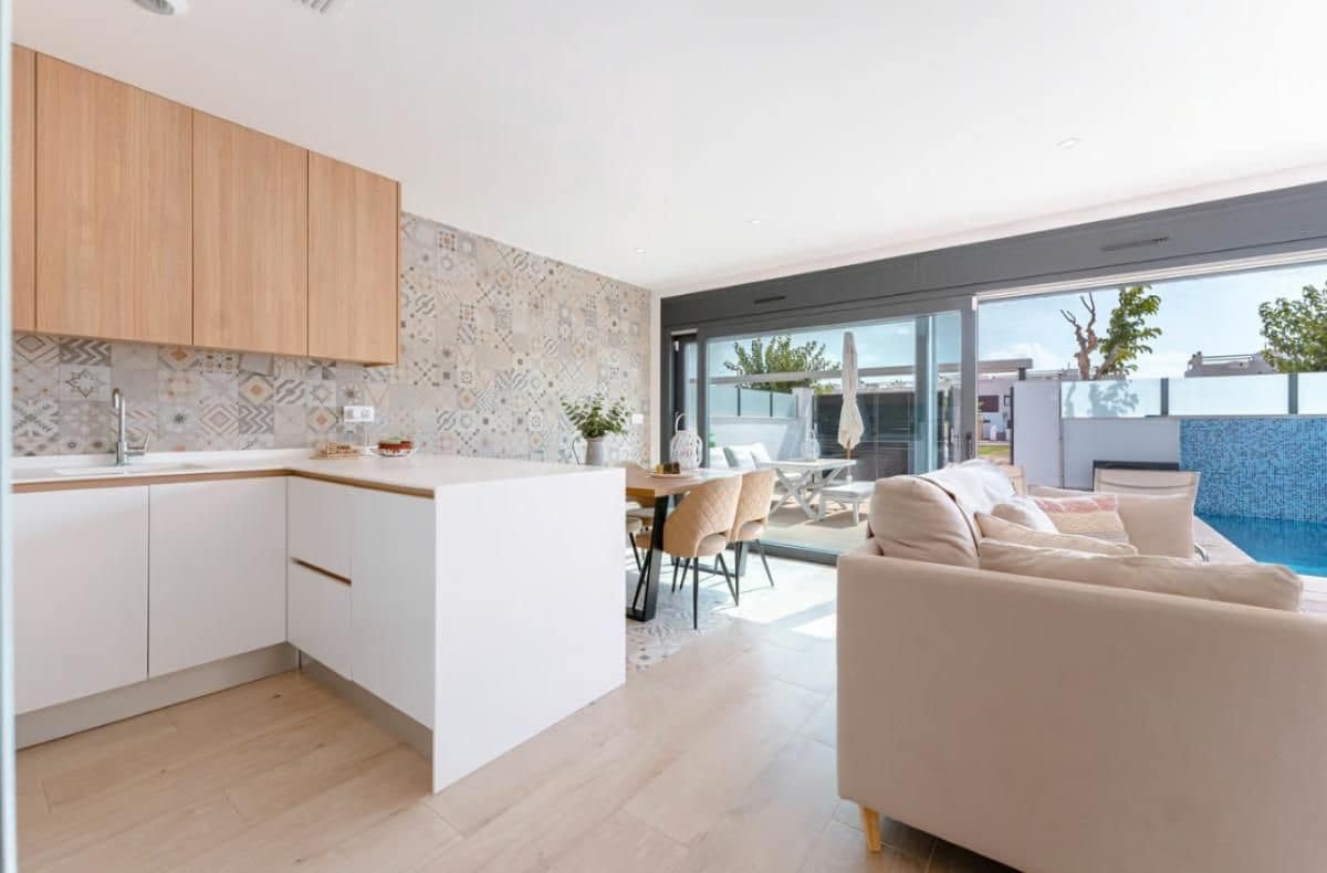 3 soveværelse Rækkehus til salg i Pilar de la Horadada med swimmingpool - € 425.000 (Ref: 9781004)