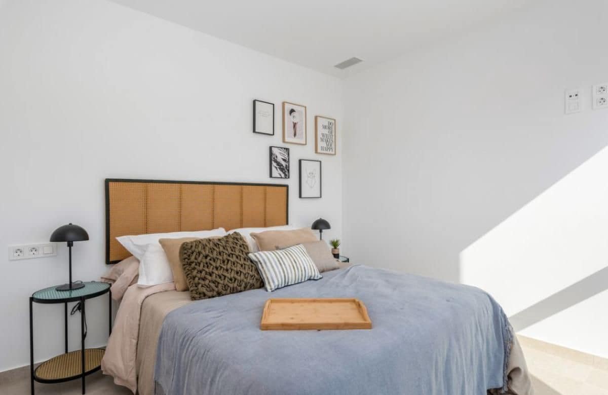 3 bedroom Villa for sale in Los Alcazares with pool - € 449,900 (Ref: 9781016)