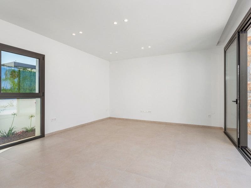 3 chambre Villa/Maison à vendre à Los Alcazares avec piscine - 489 900 € (Ref: 9781022)