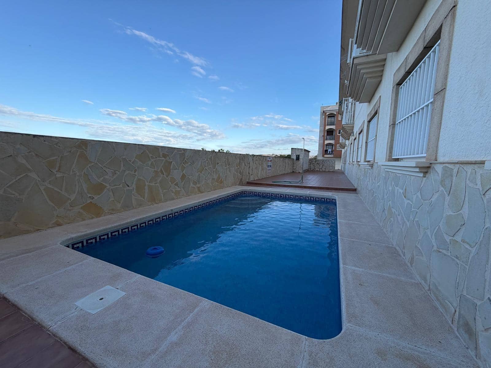 Piso de 2 habitaciones en Formentera del Segura en venta con piscina garaje - 125.000 € (Ref: 9783100)