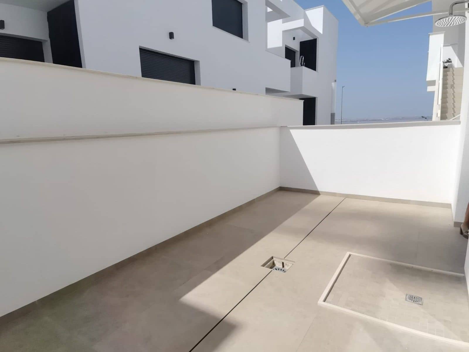 Bungalow de 2 habitaciones en Los Balcones en venta con piscina garaje - 265.000 € (Ref: 9811534)