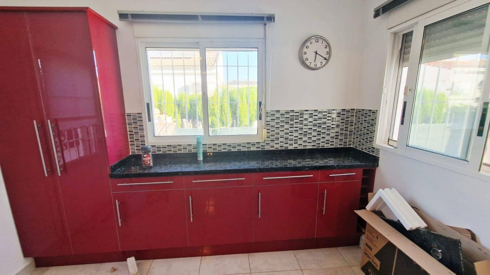 4 bedroom Villa for rent in Torrevieja with pool garage - € 2,500 (Ref: 9829047)