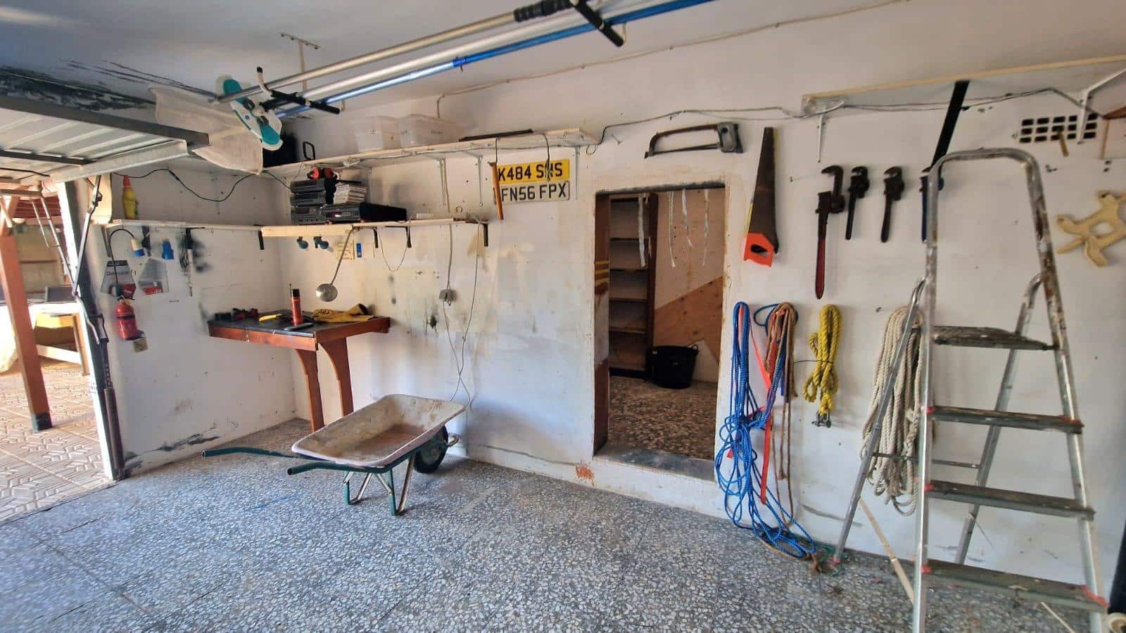 4 bedroom Villa for rent in Torrevieja with pool garage - € 2,500 (Ref: 9829047)