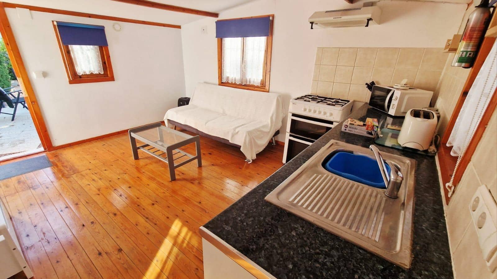 4 bedroom Villa for rent in Torrevieja with pool garage - € 2,500 (Ref: 9829047)