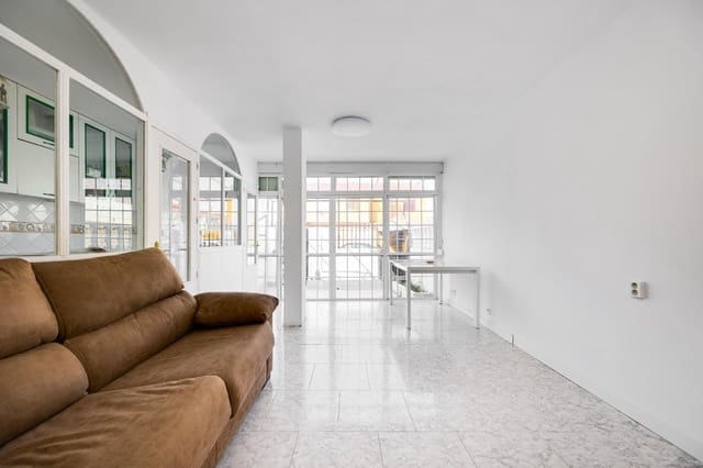 Bungalow de 2 habitaciones en Playa de los Náufragos, Torrevieja en venta - 124.900 € (Ref: 9915777)