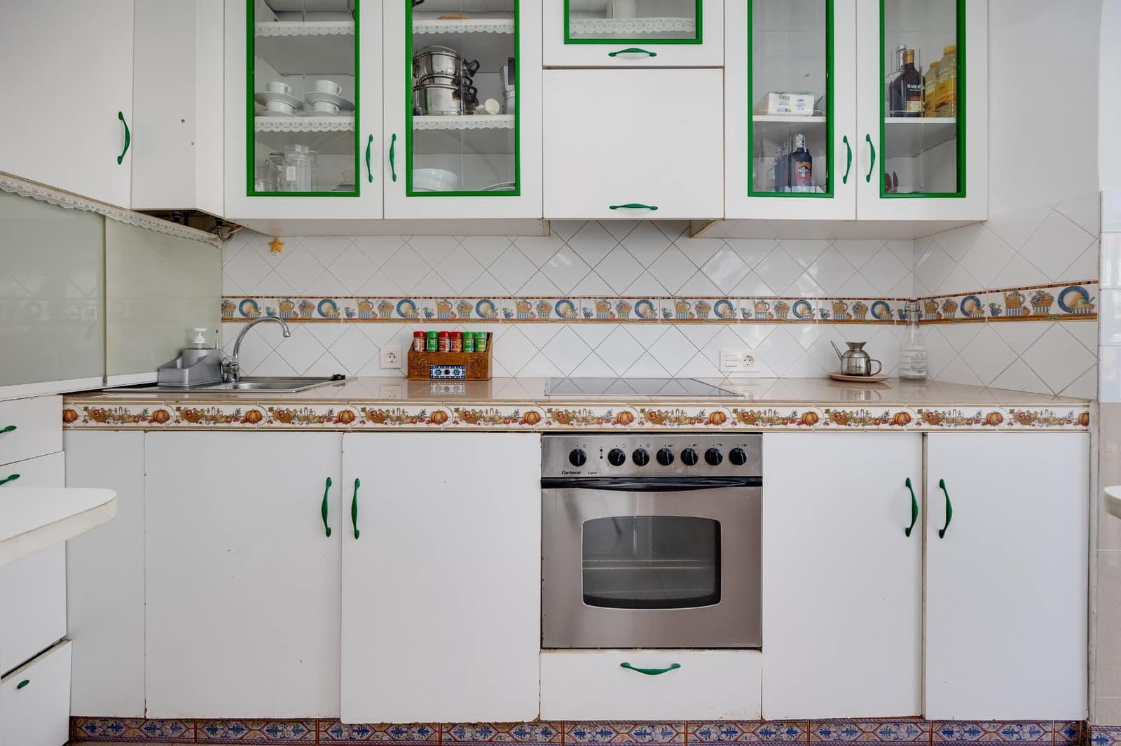 Bungalow de 2 habitaciones en Torrevieja en venta - 124.900 € (Ref: 9915777)