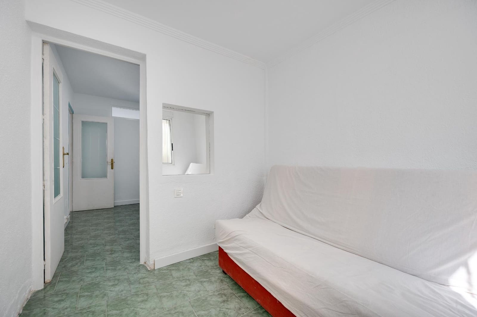 Bungalow de 2 habitaciones en Torrevieja en venta - 124.900 € (Ref: 9915777)