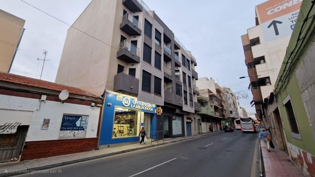 2 soverom Leilighet til salgs i Centro, Torrevieja med garasje - € 850 (Ref: 9927362)