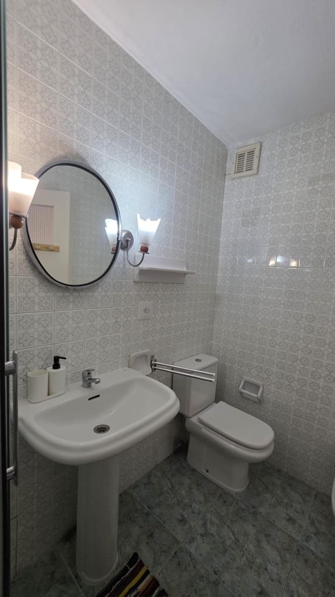 3 camera da letto Appartamento da affittare in Torrevieja - 1.200 € (Rif: 9952590)