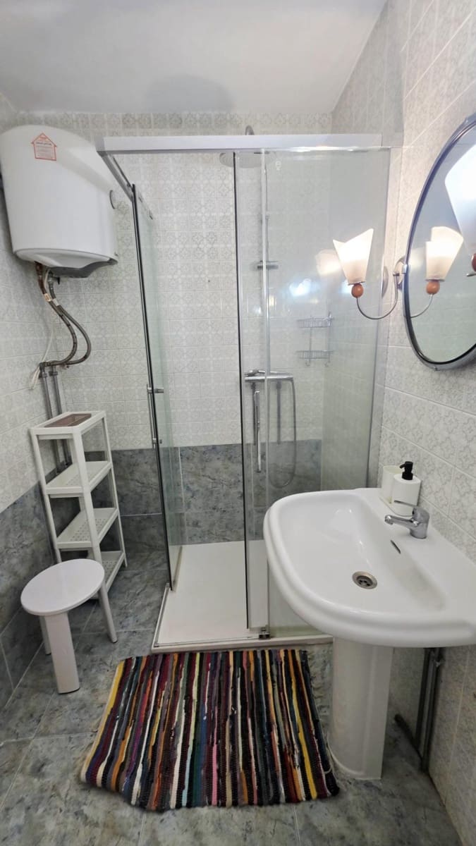 3 camera da letto Appartamento da affittare in Torrevieja - 1.200 € (Rif: 9952590)