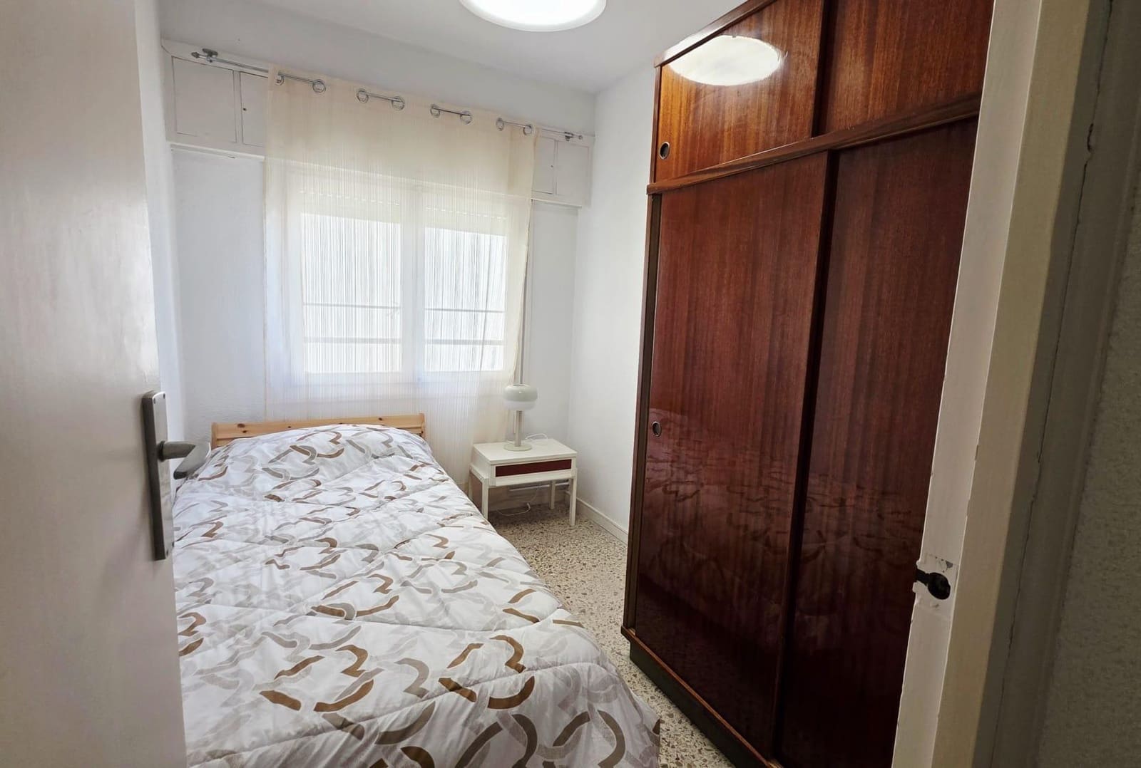 3 camera da letto Appartamento da affittare in Torrevieja - 1.200 € (Rif: 9952590)