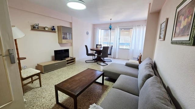 3 camera da letto Appartamento da affittare in Torrevieja - 1.200 € (Rif: 9952590)