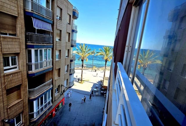 3 camera da letto Appartamento da affittare in Torrevieja - 1.200 € (Rif: 9952590)