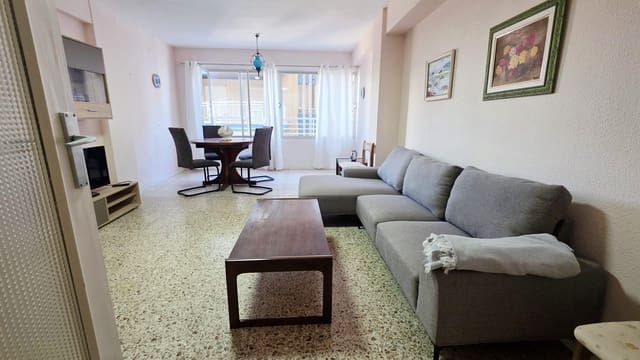 3 camera da letto Appartamento da affittare in Torrevieja - 1.200 € (Rif: 9952590)