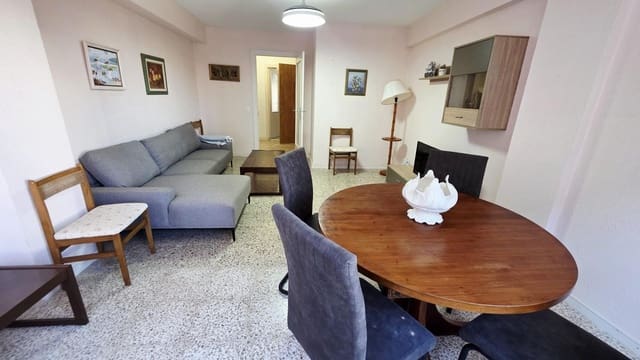 3 camera da letto Appartamento da affittare in Torrevieja - 1.200 € (Rif: 9952590)