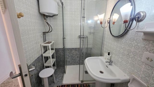 3 camera da letto Appartamento da affittare in Torrevieja - 1.200 € (Rif: 9952590)