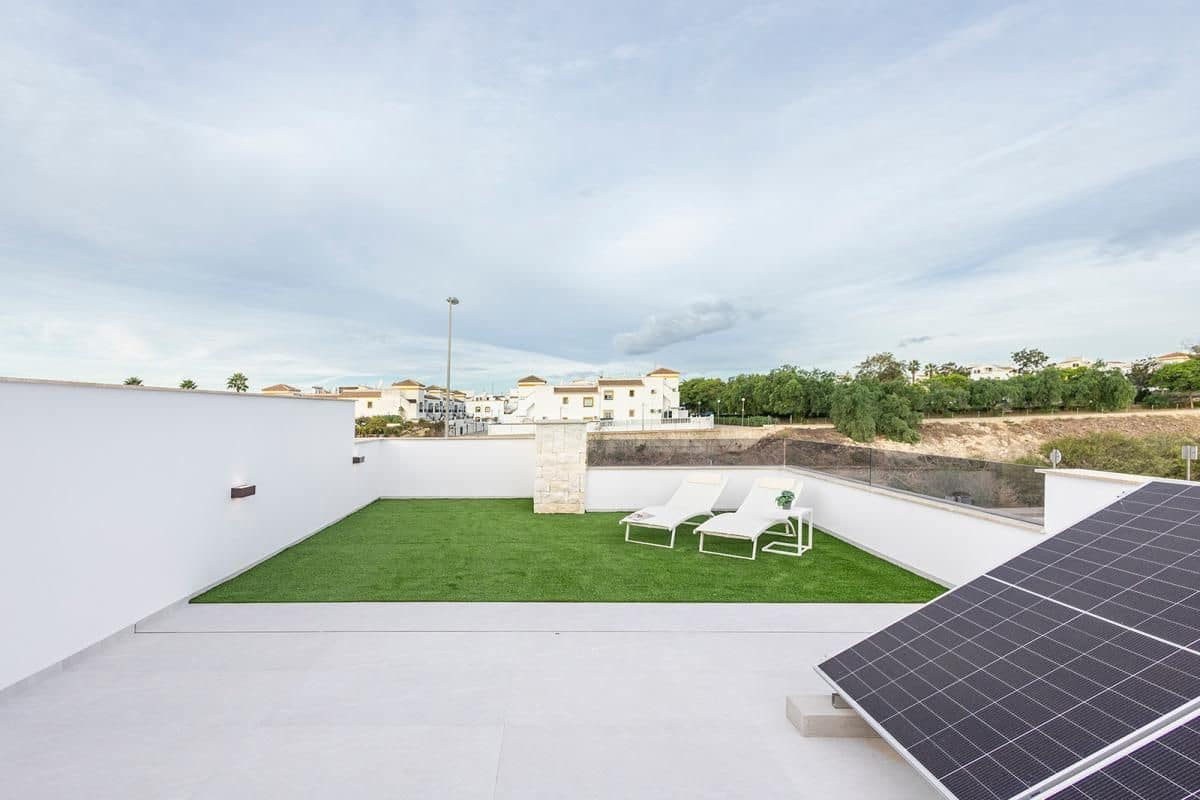 2 sovrum Villa till salu i Orihuela med pool - 356 000 € (Ref: 9975384)