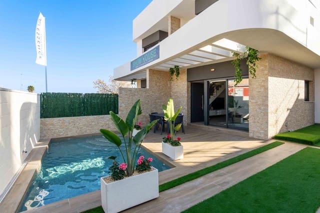 3 soveværelse Villa til salg i Los Montesinos med swimmingpool - € 535.000 (Ref: 9978808)