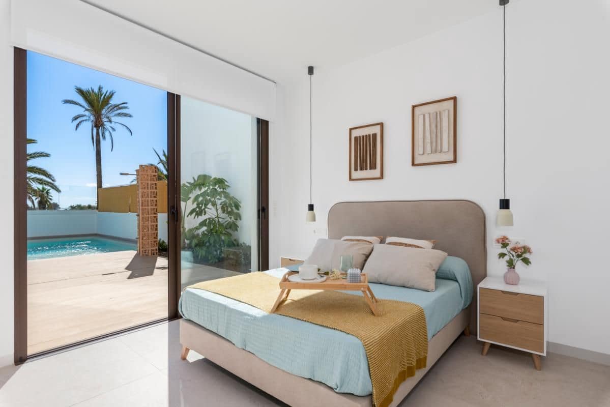 3 camera da letto Villa in vendita in Los Alcazares con piscina - 565.000 € (Rif: 9999736)