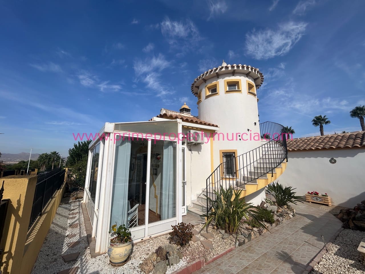 Chalet de 2 habitaciones en Mazarrón en venta con piscina garaje - 229.000 € (Ref: 10147973)