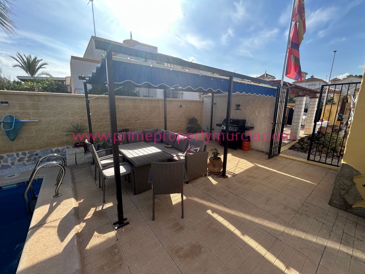 Chalet de 2 habitaciones en Mazarrón en venta con piscina garaje - 229.000 € (Ref: 10147973)