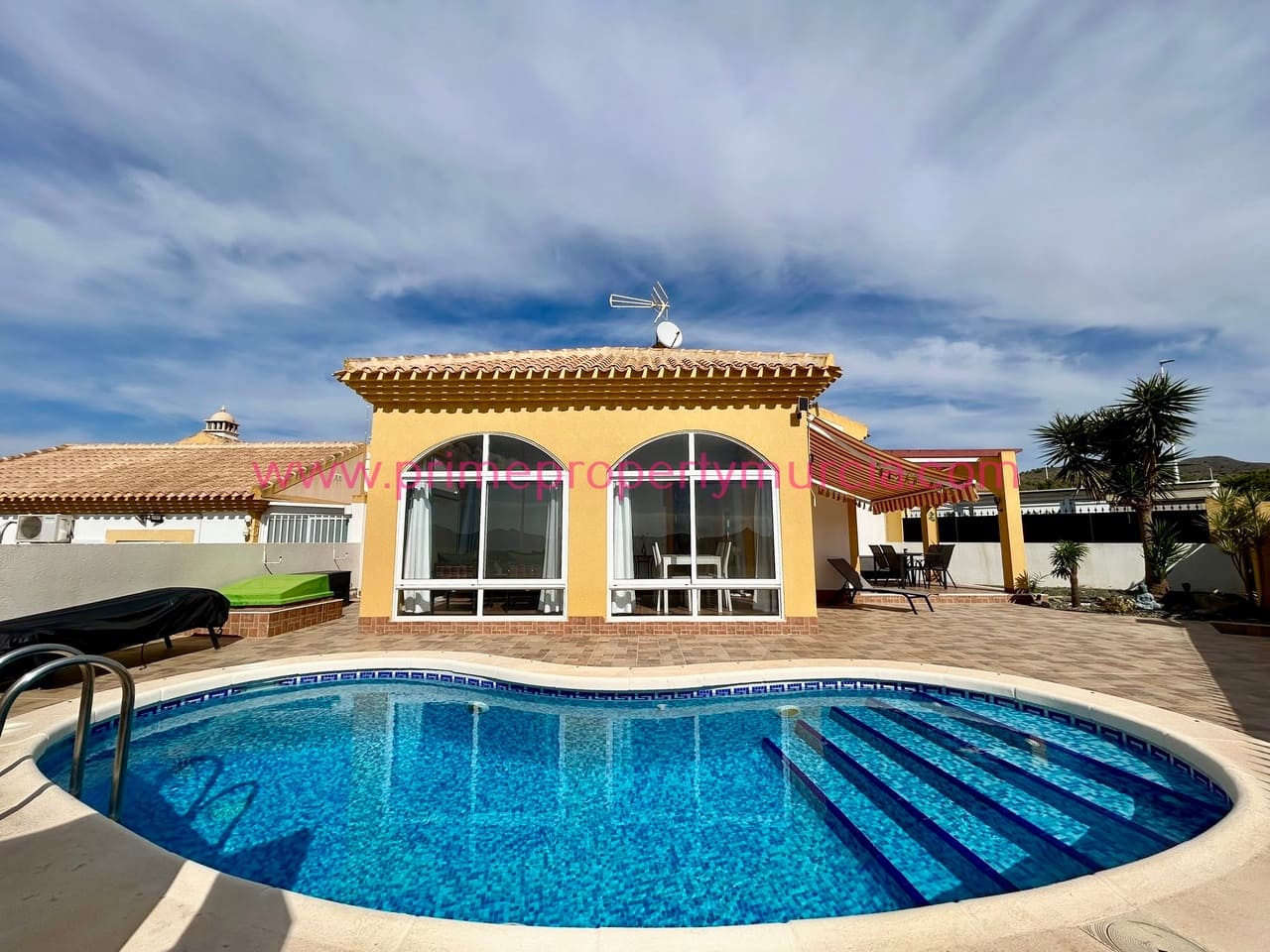2 bedroom Semi-detached Villa for sale in Mazarron with pool garage - € 195,000 (Ref: 10148151)